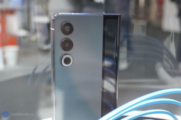 Tecno Phantom Ultimate