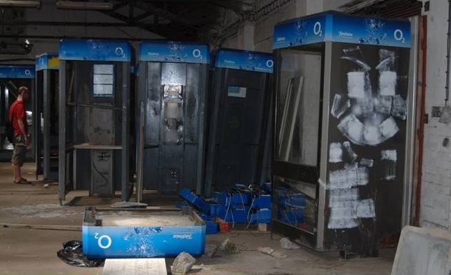 Telefonní budky O2 jak je neznáte aneb výstava Art phone