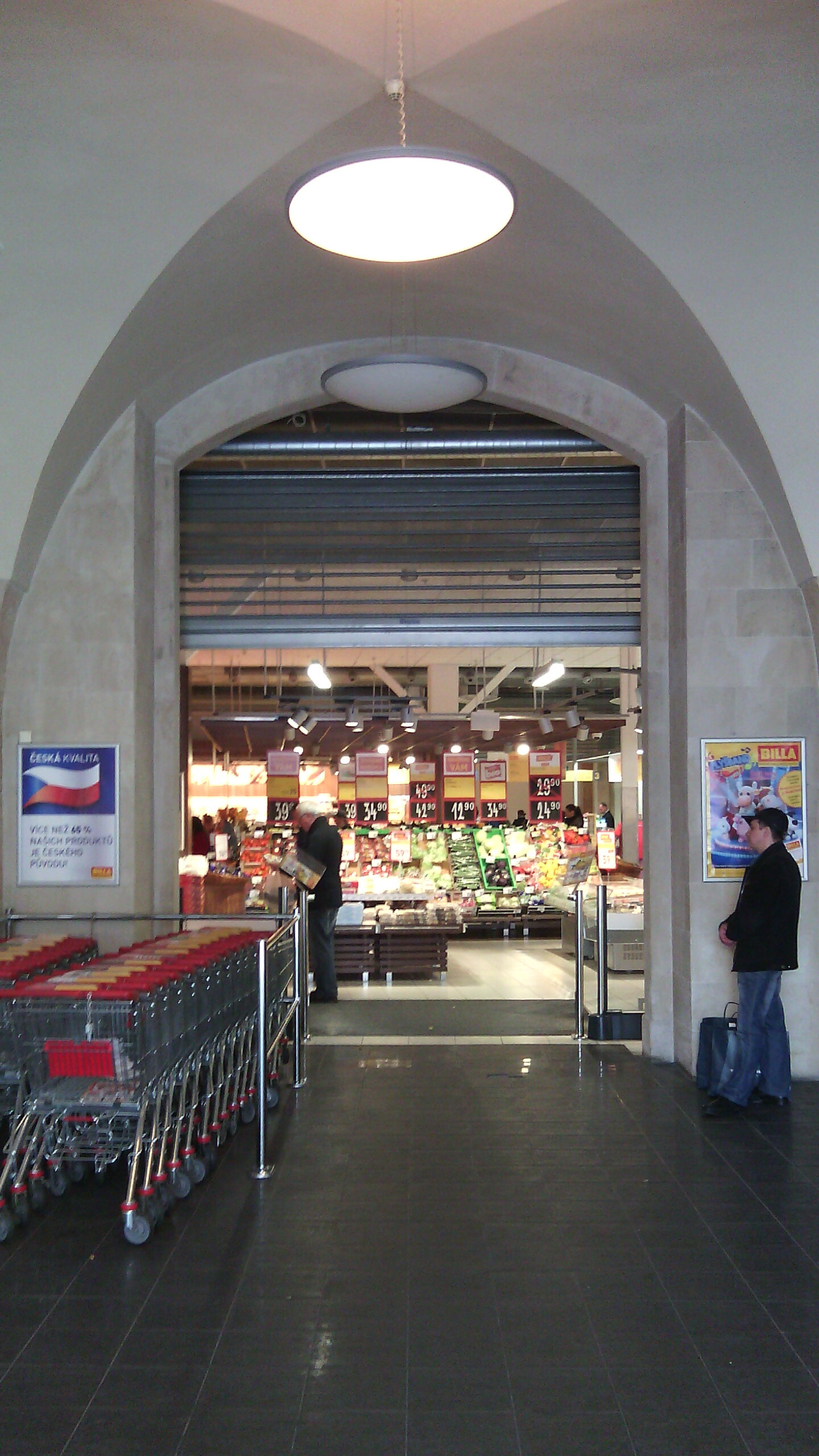 Testovací fotgrafie Alcatelu OT Idol Mini