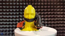 Testování příjmu antén ve vývojovém centru Huawei v Helsinkách