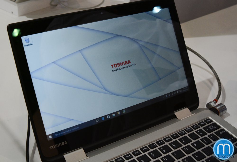 Toshiba Satellite Radius 11