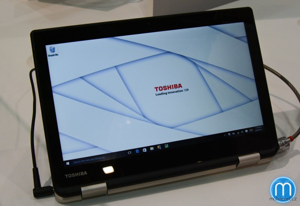 Toshiba Satellite Radius 11