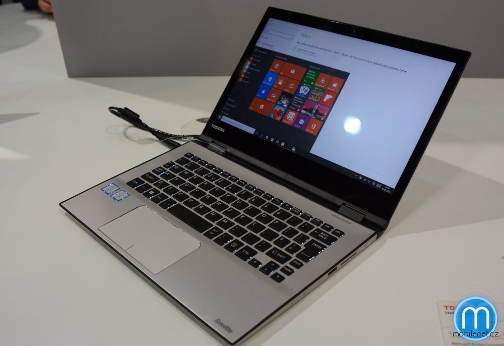 Toshiba Satellite Radius 12