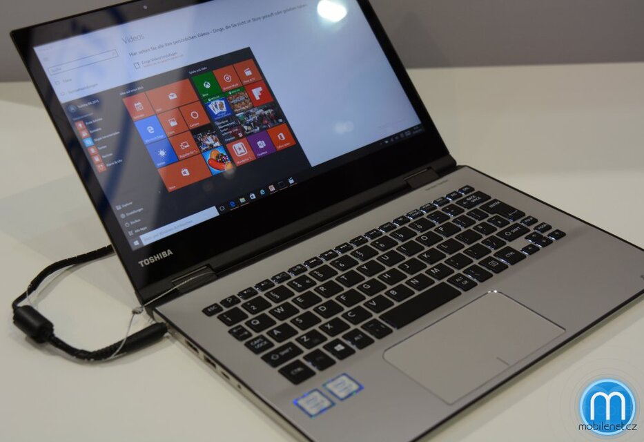 Toshiba Satellite Radius 12