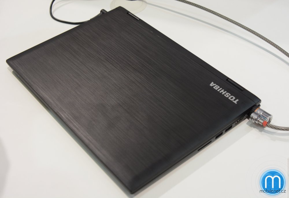 Toshiba Satellite Radius 14