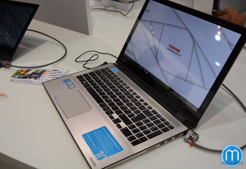 Toshiba Satellite Radius 15