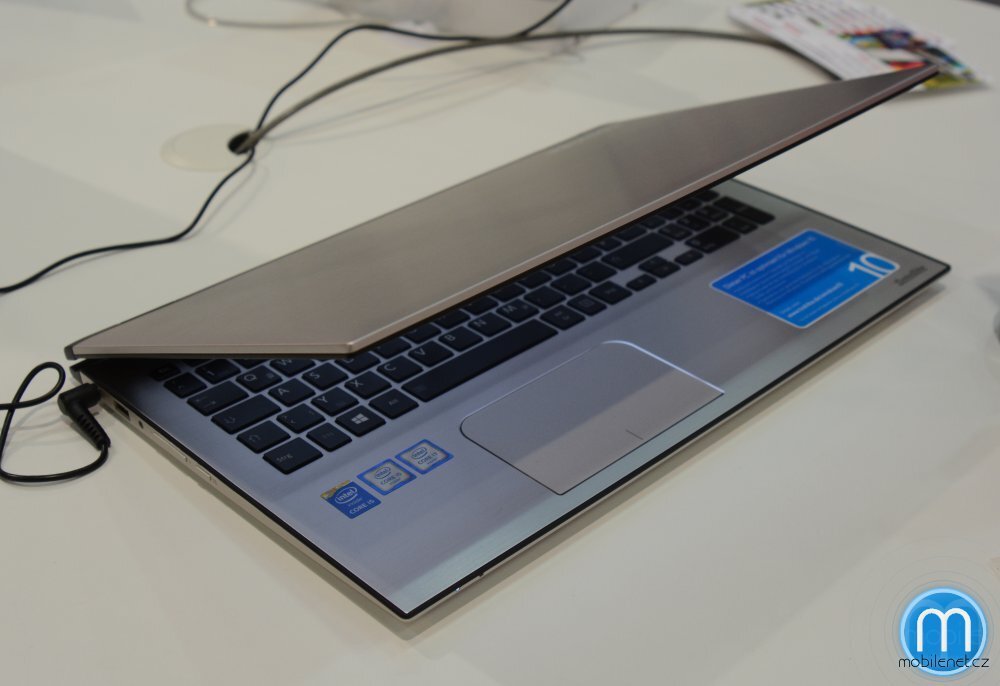 Toshiba Satellite Radius 15