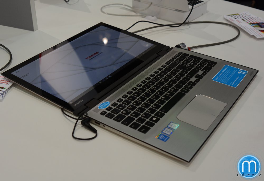 Toshiba Satellite Radius 15