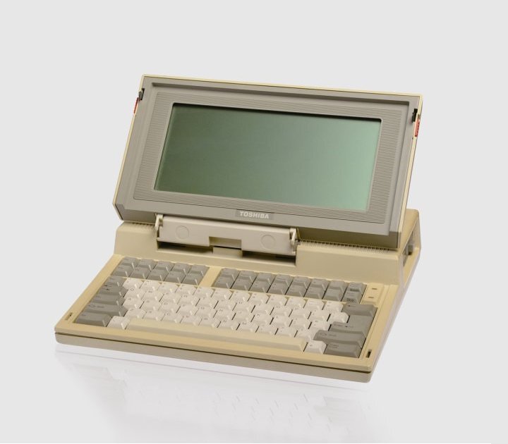Toshiba T1100