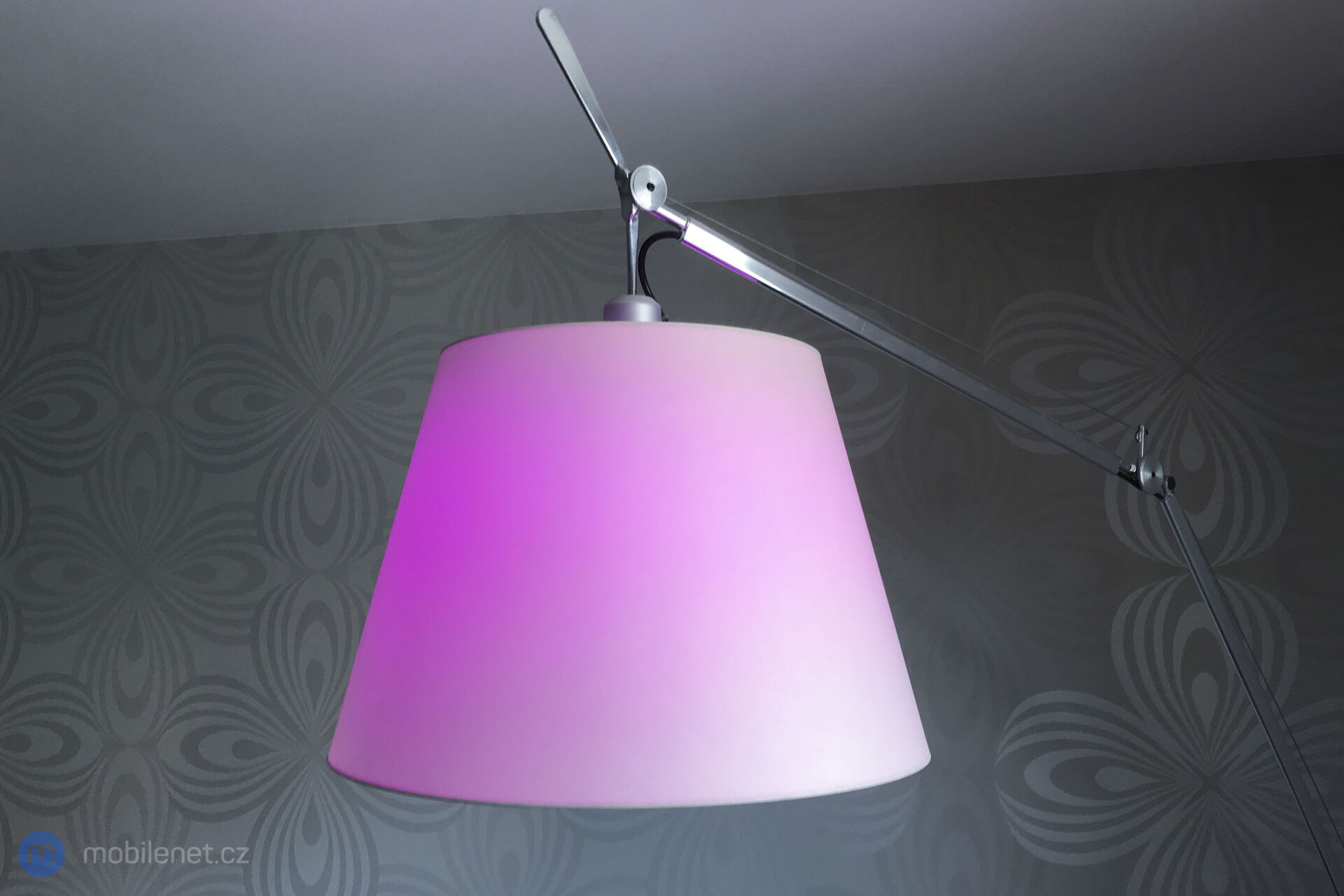 TP-Link LB120, LB130