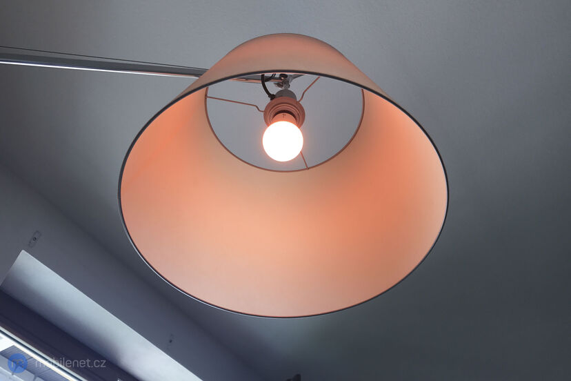 TP-Link LB120, LB130