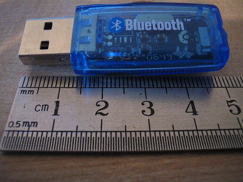 Typický USB Bluetooth dongle