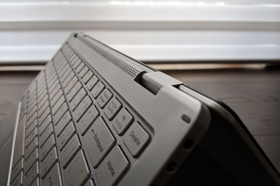 UMAX VisionBook 13Wa Flex