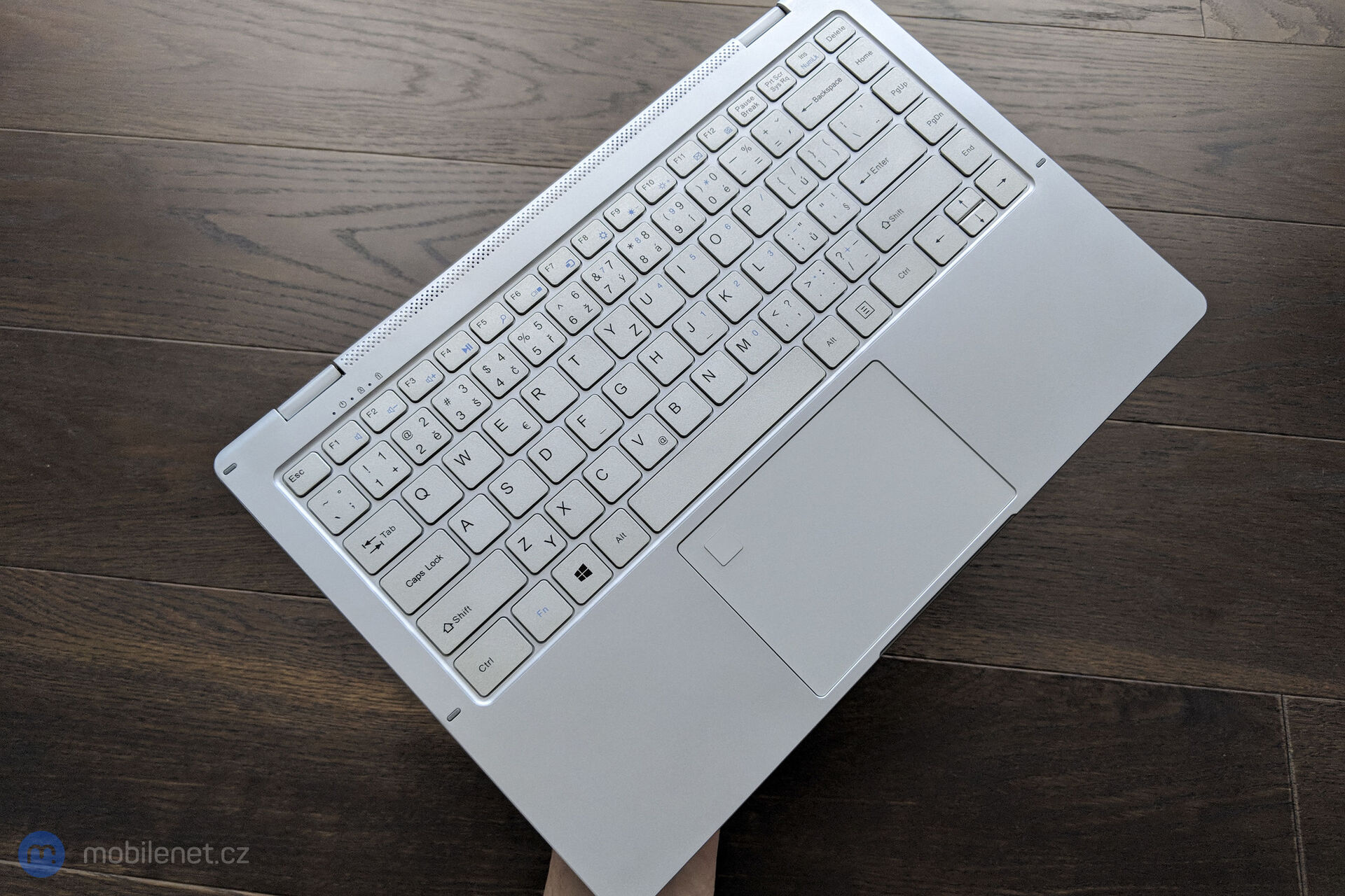 UMAX VisionBook 13Wa Flex