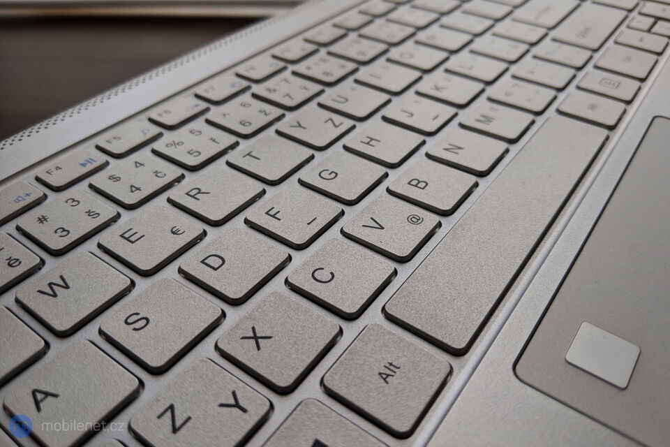 UMAX VisionBook 13Wa Flex