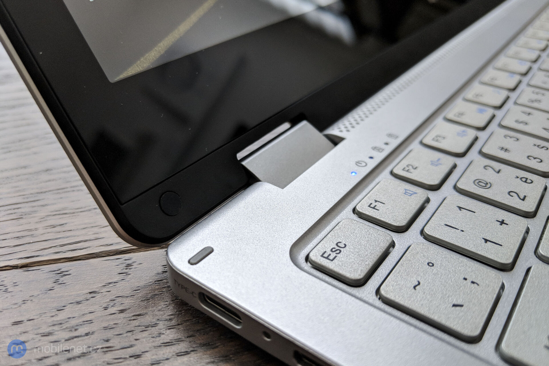 UMAX VisionBook 13Wa Flex