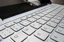 UMAX VisionBook 13Wa Flex