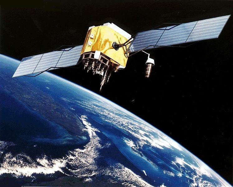 Umělecká ztvárnění satelitu GPS na oběžné dráze