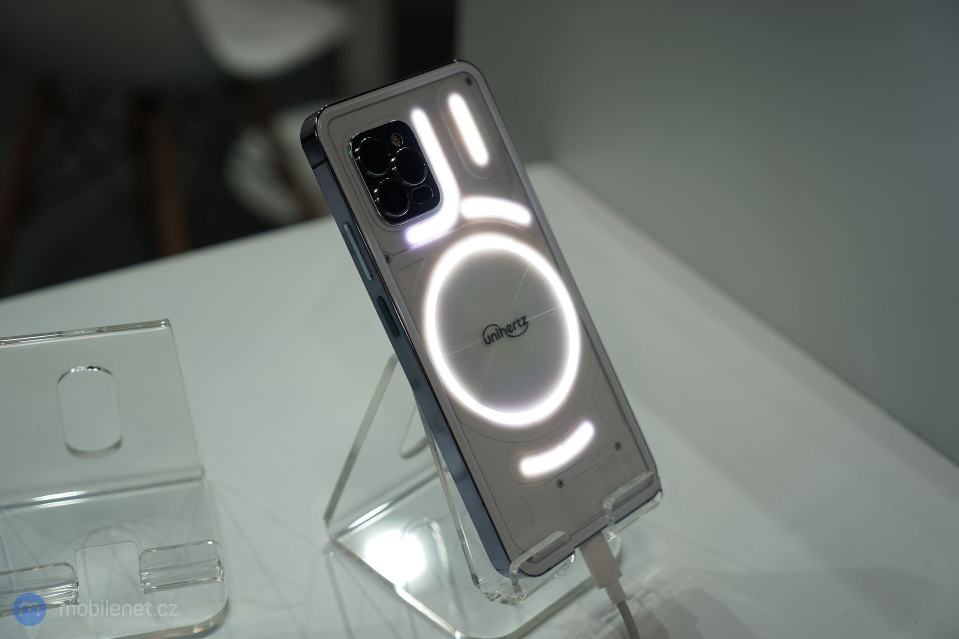 UniHertz Explore Luna