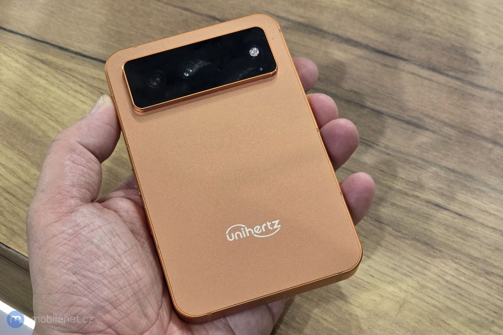 UniHertz Titan 2 Elite