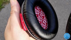 Urban Revolt Wireless - reálné foto, mušle