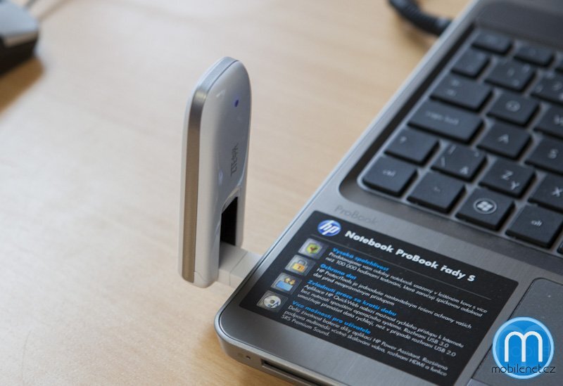 USB modem ZTE MF821D zapojený do počítače