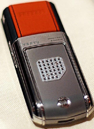 Vertu Ascent Ferrari: dvojnásobný luxus v limitované edici