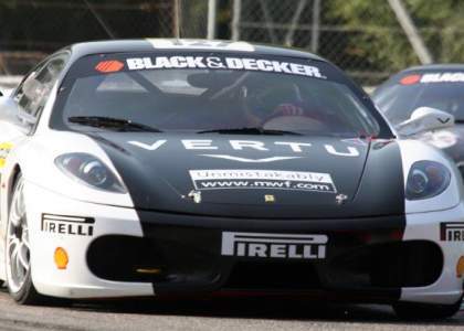 Vertu Ascent Ferrari: dvojnásobný luxus v limitované edici