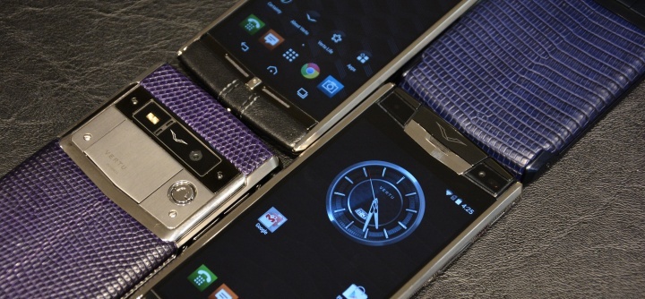 Vertu Signature Touch