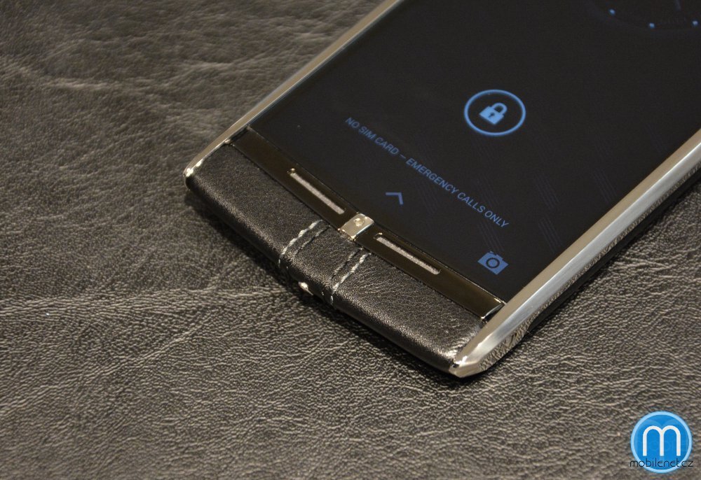 Vertu Signature Touch