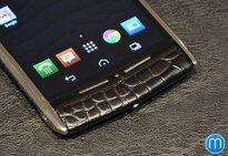Vertu Signature Touch