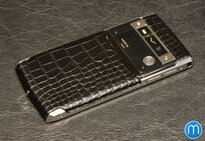 Vertu Signature Touch