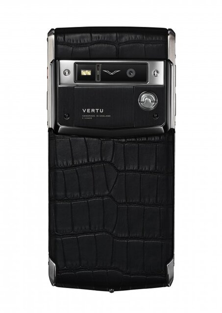 Vertu Signature Touch