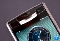 Vertu Signature Touch