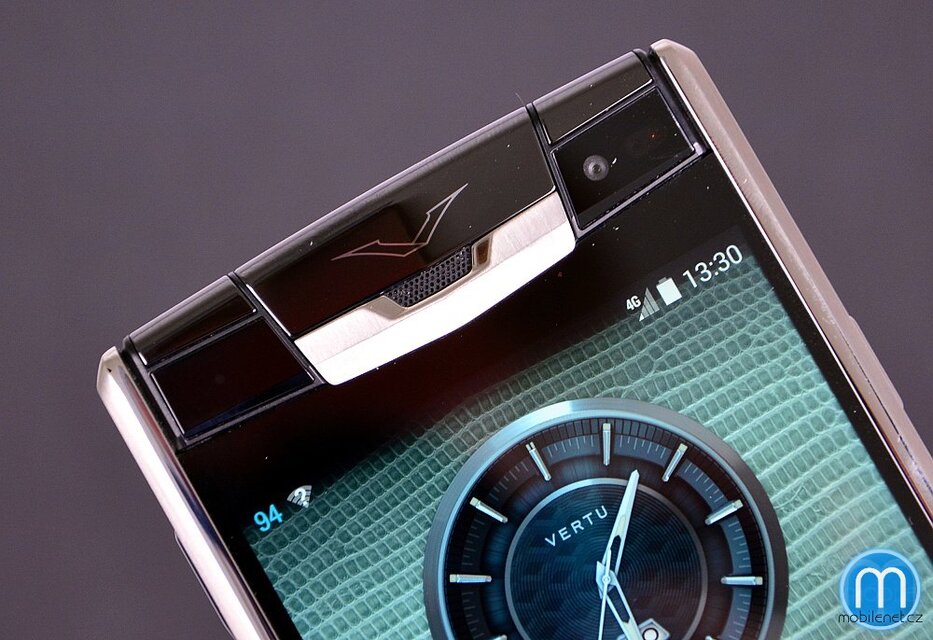 Vertu Signature Touch