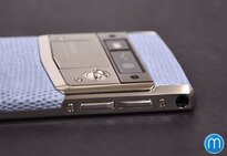 Vertu Signature Touch