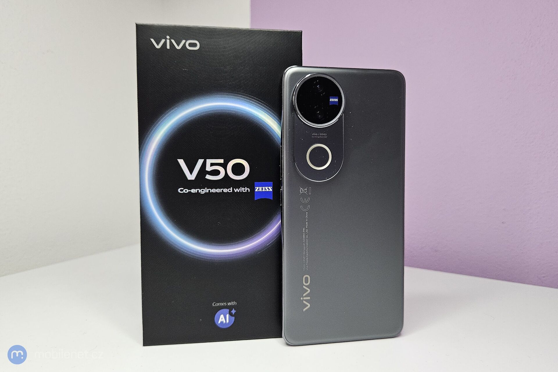 Vivo V50