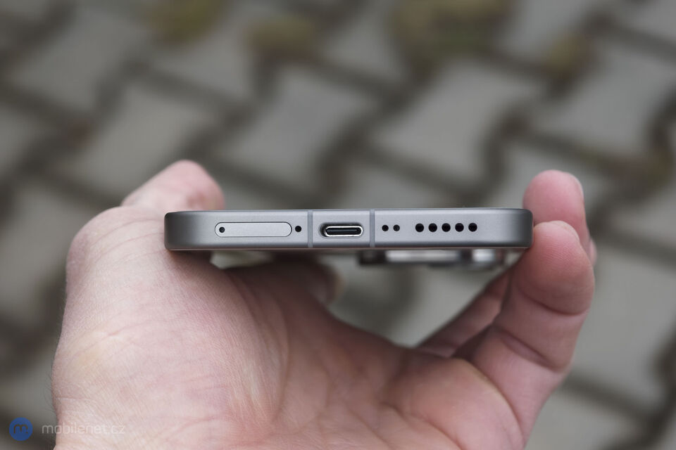 Vivo V70