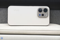 Vivo V70