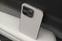 Vivo V70