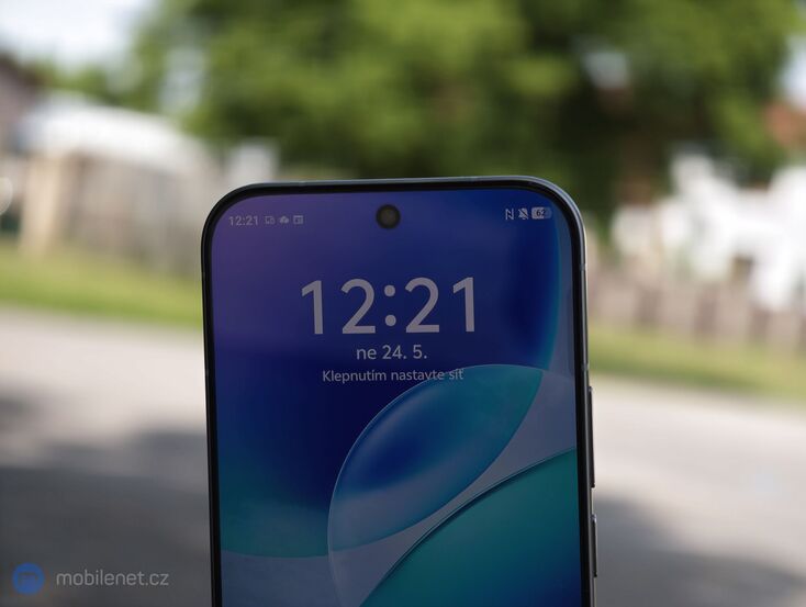 Vivo V70