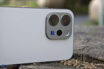 Vivo V70