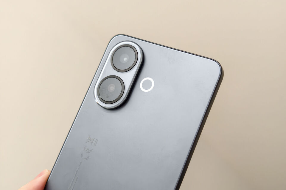 Vivo V70 Lite