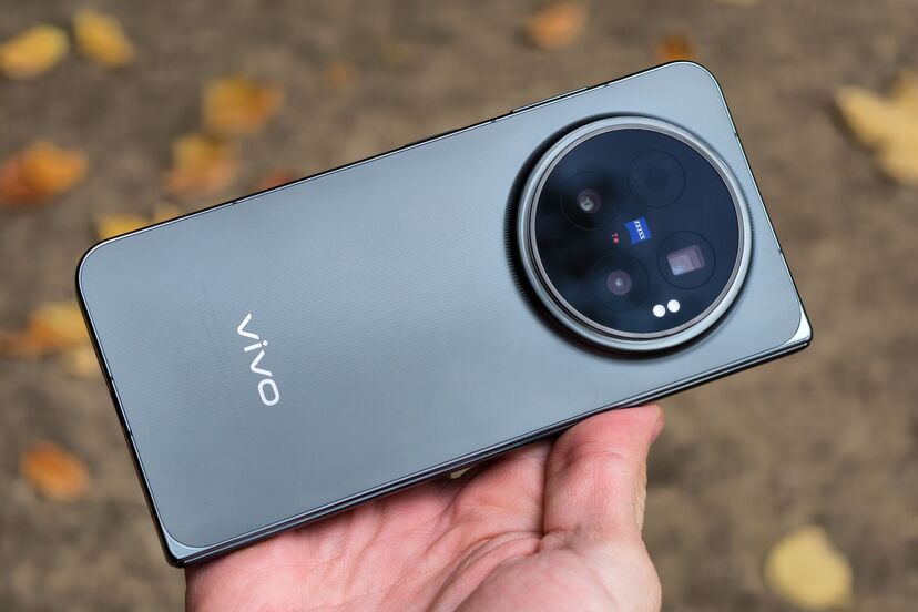 Vivo X Fold6