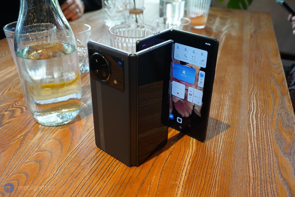 Vivo X Fold+