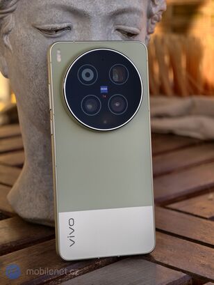 Vivo X300 Ultra
