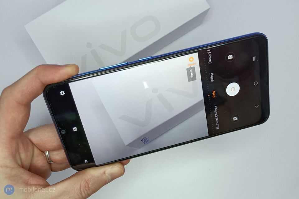 Vivo Y01