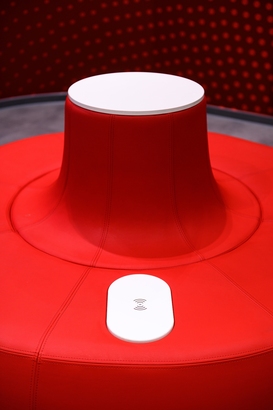 Vodafone samoobslužná prodejna letiště