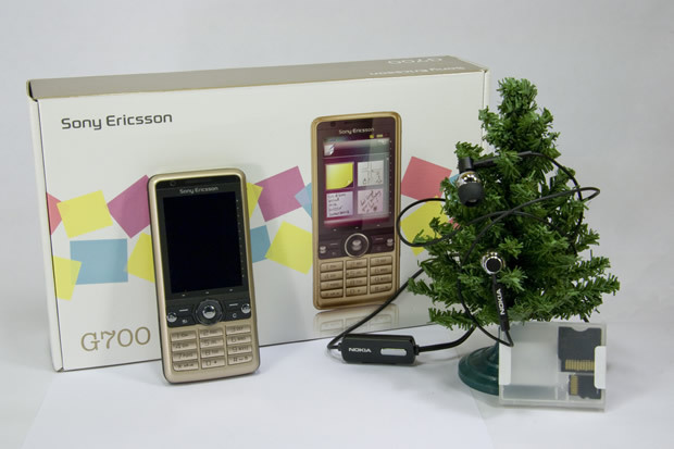 Vyhlášení vítězů vánoční soutěže o Sony Ericsson G700