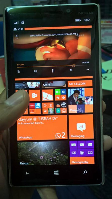 Windows Phone 8.1 multi-window